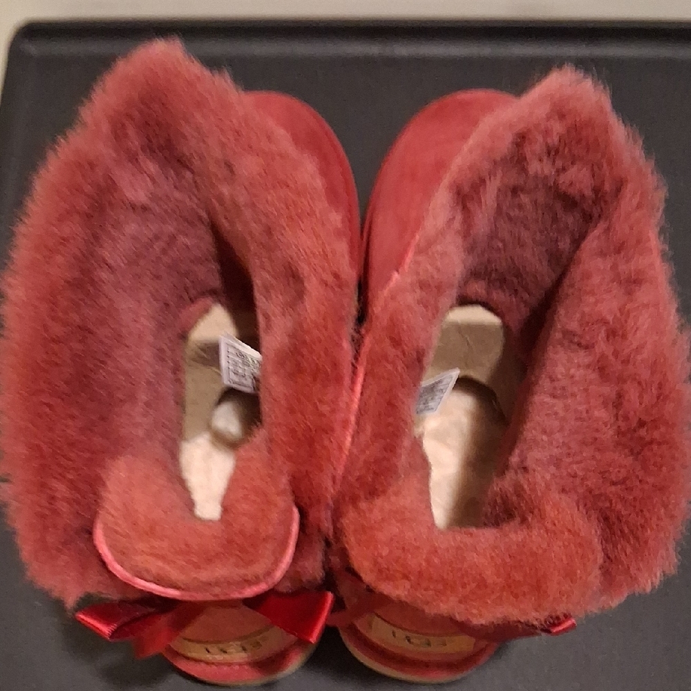 UGG Red Mini Bailey Bow Boots - Picture 14 of 14